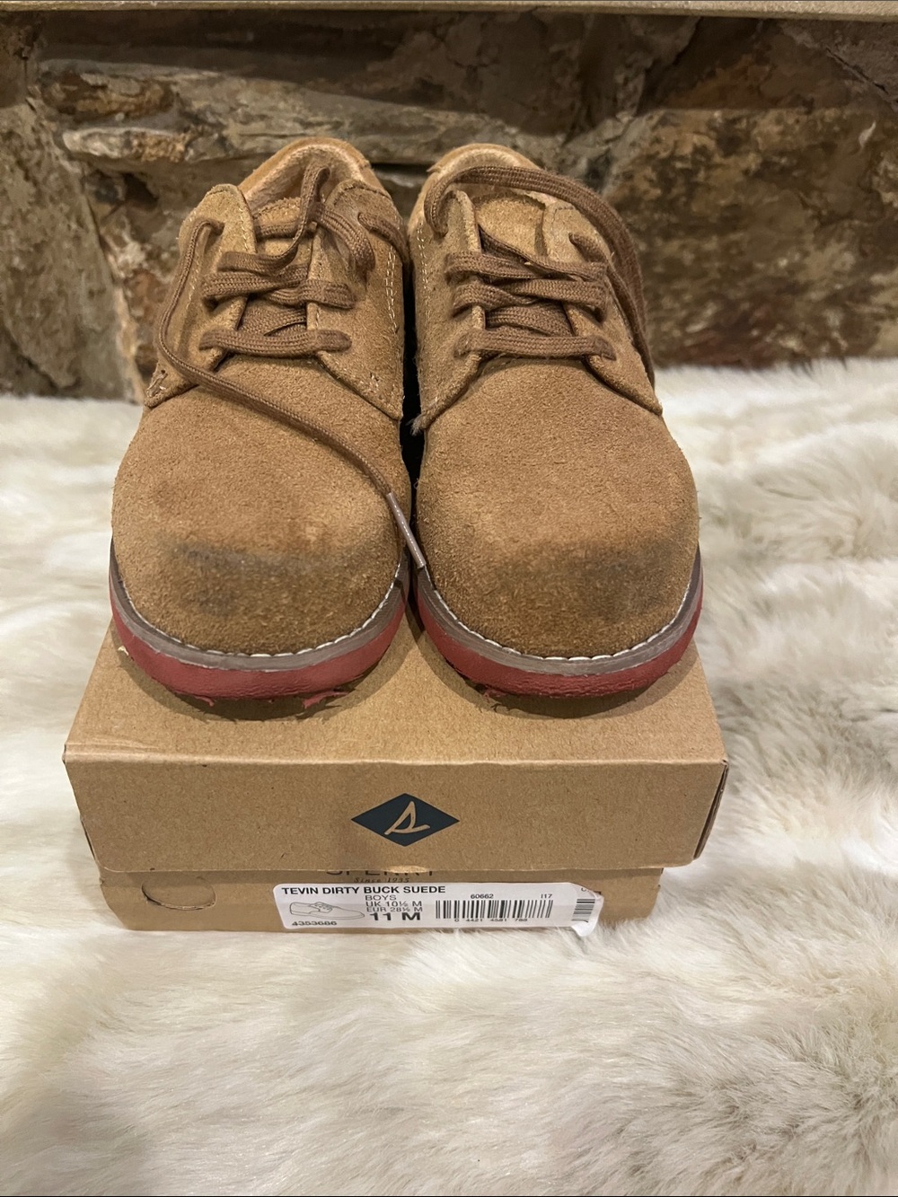 Sperry boys Brown Suede dress shoes with Red Trim